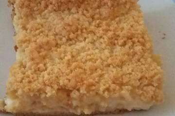 Bolo de creme e farofa