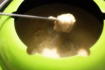 Fondue de queijo simples