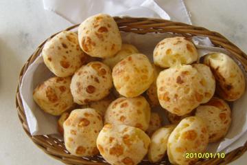 Pão de queijo mineiro