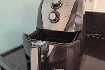 Alguns são extremamente perigosas: 7 erros comuns ao usar a airfryer que você deve parar agora