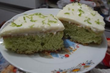 Bolo de Limão Verde