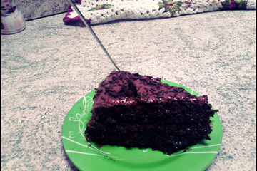 Bolo de chocolate (recheado)