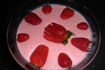 Mousse de morango facílimo