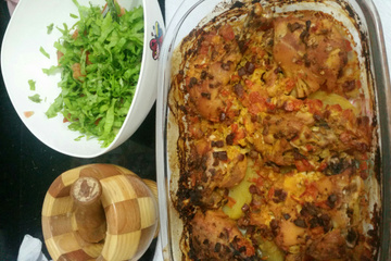 Frango assado com batata da Jujufe
