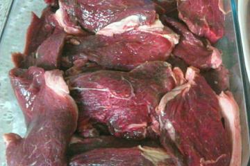 Como temperar a carne para churrasco