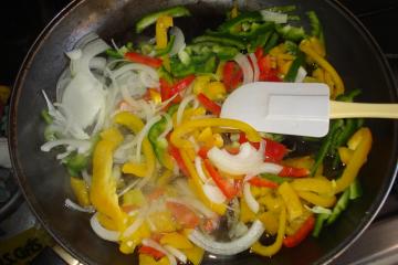 Salada de berinjela e pimentão