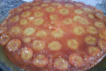 Torta de banana caramelizada