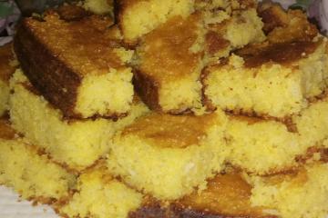 Bolo de milharina