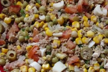 Salada rápida de atum