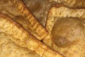 Mini pastel de queijo