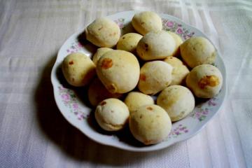 APRENDA A FAZER O DELICIOSO PÃO DE BARU 