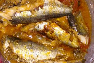 Sardinha na panela de pressão (igual as de lata do mercado)