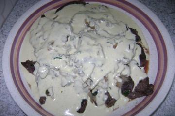 Filé ao molho de mostarda