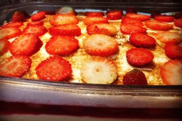 Torta de morango com gelatina