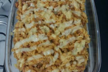 Macarrão com linguiça na panela de pressão