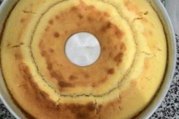 Bolo de trigo com maizena, simples e muito fofinho! Receita por Minha  Cozinha de Amor❤️ - Cookpad