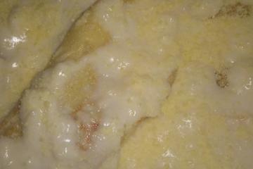 Panqueca de carne seca ao molho branco
