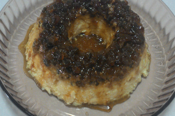 Pudim com frutas cristalizadas