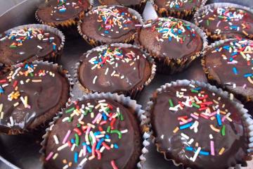 Receita De Cupcake De Chocolate Com Cobertura De Brigadeiro, Enviada ...