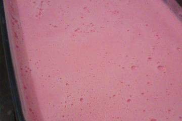 Gelatina cremosa com creme de leite