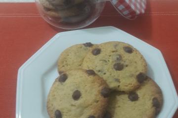 Cookies com gotas de chocolate