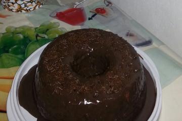 Bolo de chocolate de liqüidificador