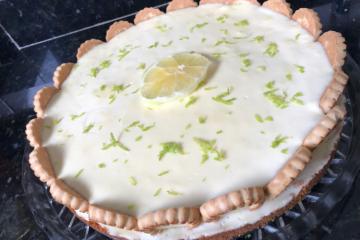 Torta de limão com chocolate branco
