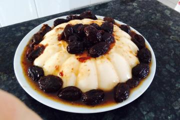 Flan especial (calda de ameixas)