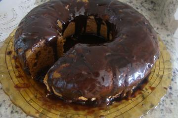Bolo de cenoura com açúcar mascavo