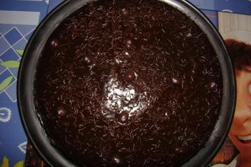 Bolo brigadeiro de chocolate