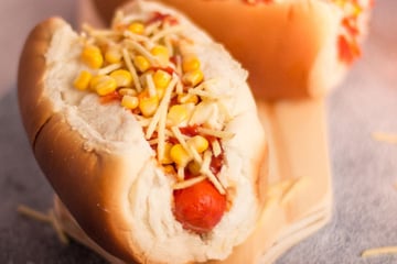 Cachorro-quente simples, rápido e com poucos ingredientes