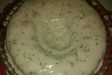 Bolo de laranja com creme de limão