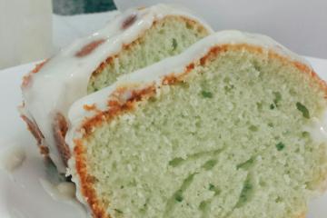 Bolo de gelatina de limão