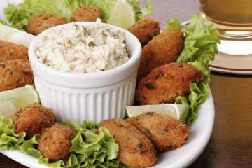 Bolinho assado de bacalhau