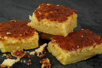 Bolo de fubá cremoso