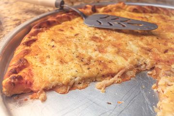 Pizza fácil de queijo prato