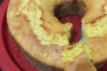 Bolo de laranja molhadinho