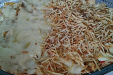 Arroz com frango em camadas