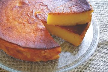 Bolo de aipim feito no liquidificador