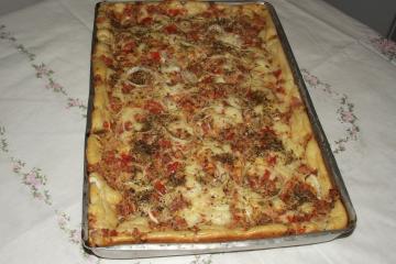 Torta com tudo dentro