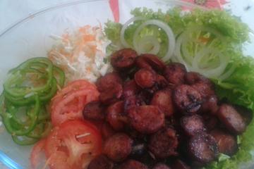 Linguiça toscana acebolada