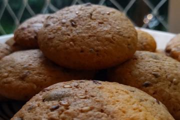 Biscoito de aveia com gotas de chocolate