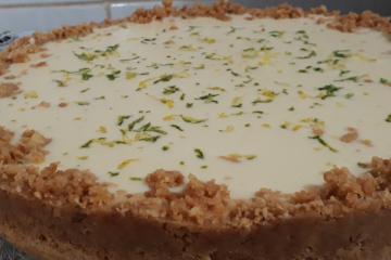 Torta de limão com chocolate branco
