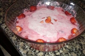 Doce simples de morango