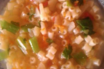 Sopa de macarrão