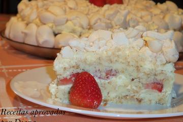 Torta de bolacha com morango
