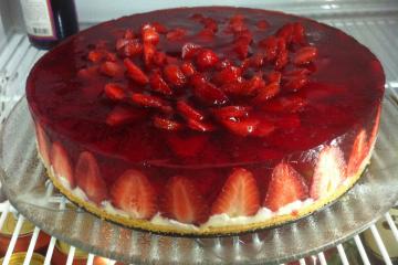 Torta de morango do Lelo
