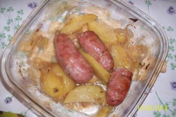 Linguiça assada com molho de Bacon