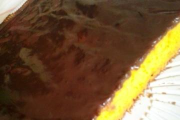 Bolo de cenoura simples