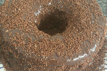 Cobertura de chocolate com leite condensado